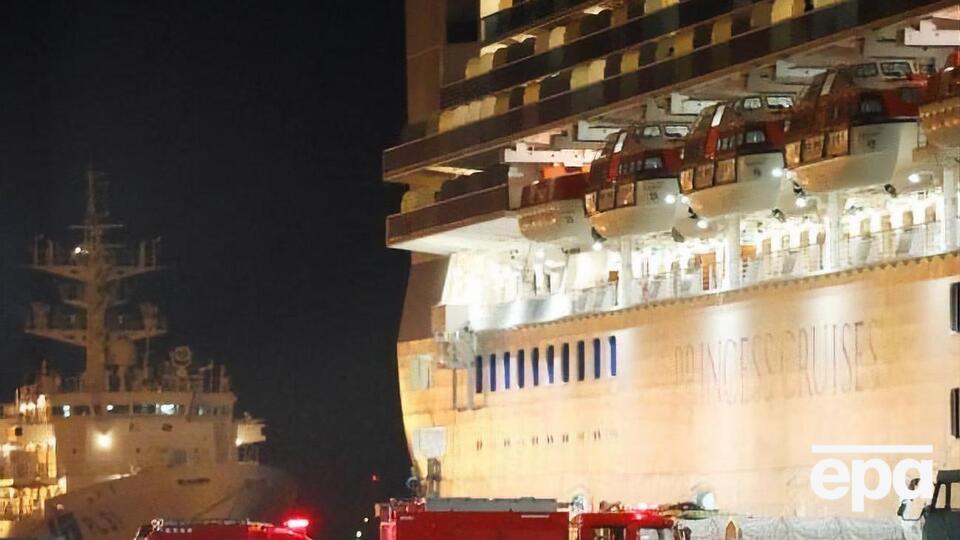 Усього на борту Diamond Princess перебуває 3,7 тис. осіб, зараження 130 з них підтвердила експертиза