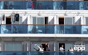 Організатори туру обіцяють не стягувати додаткову плату за послуги на борту Diamond Princess за час карантину