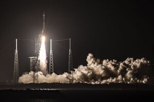 Зонд Solar Orbiter отправился к Солнцу