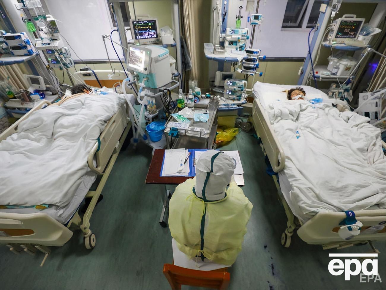 7333 человека остаются в тяжелом состоянии