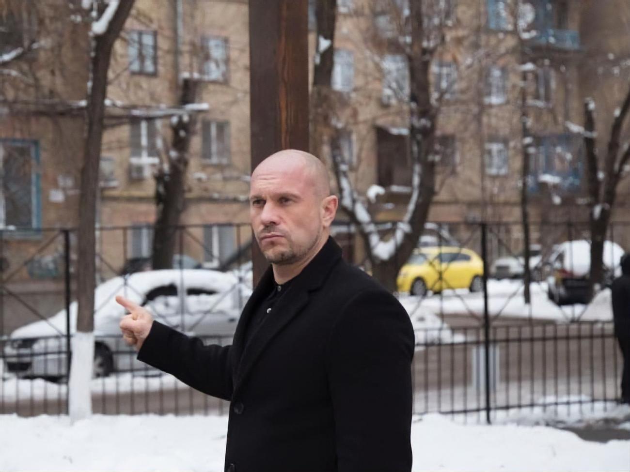 Кива грубо выражался в адрес премьера и Кабмина