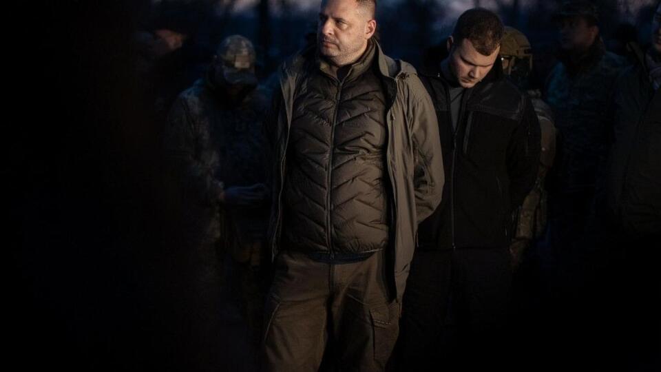До призначення главою ОПУ Єрмак був помічником президента