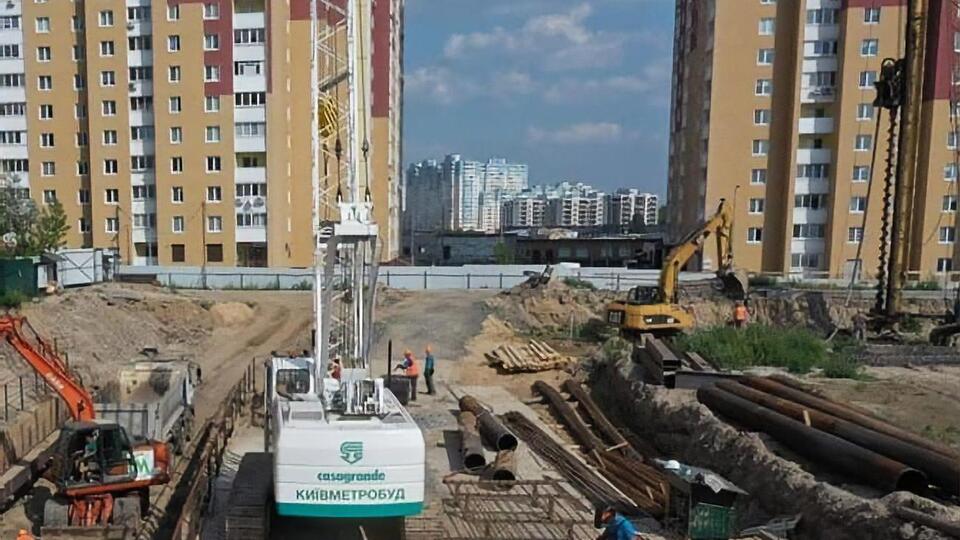 В январе Печерский райсуд Киева наложил арест на банковские счета ПАО "Киевметрострой" в рамках расследования возможных хищений во время строительства