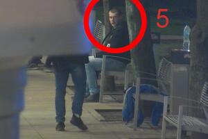 Поліція опублікувала фото нападників із камери спостереження