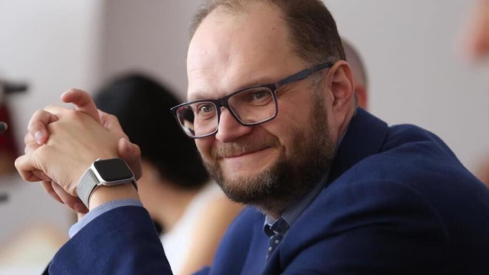 Бородянський: Питанням гастролей наших артистів за кордоном я не займався