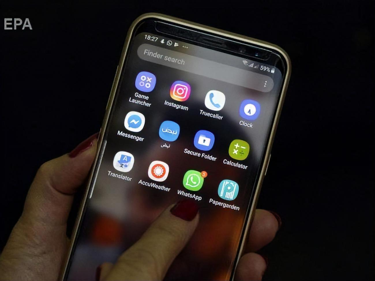 Прем'єр заявив, що всі держпослуги можуть оцифрувати протягом трьох років