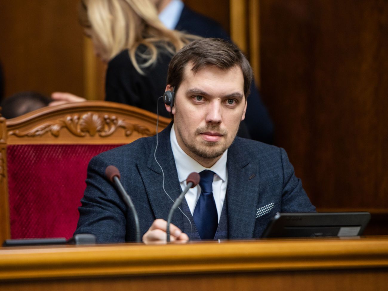 Гончарук:&nbsp;Мы с еврокомиссаром поговорили о том, чтобы ускорить получение Украиной "промышленного безвиза"