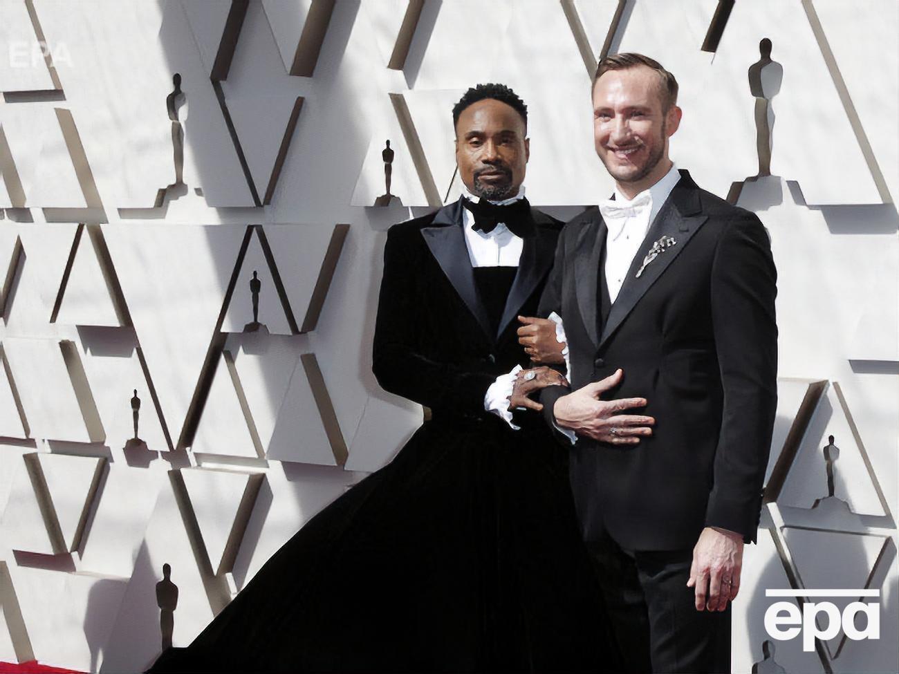 Билли Портер и Адам Смит в феврале 2020 года отмечали третью годовщину брака