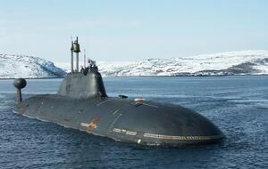 Офицер проходил службу в должности командира боевой части радиотехнической службы подлодки