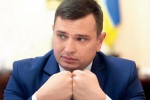 Что за участок и за сколько его продали – Надейко у гостей Сытника (на фото) не спрашивал
