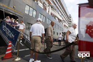 Премьер-министр Хун Сен Камбоджи поручил правительству принять меры для обеспечения возвращения пассажиров и членов экипажа в свои страны