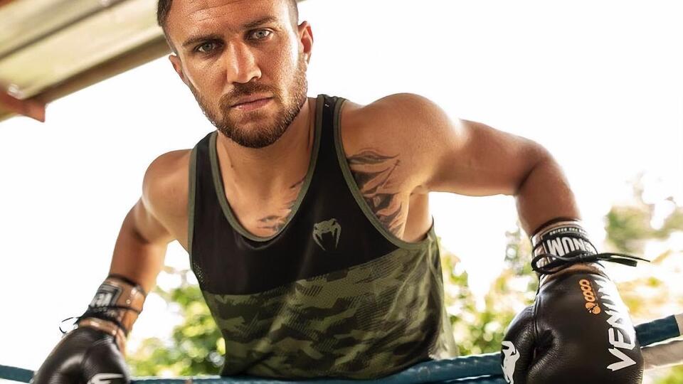 Для звания абсолютного чемпиона Ломаченко не хватает чемпионского пояса по версии IBF