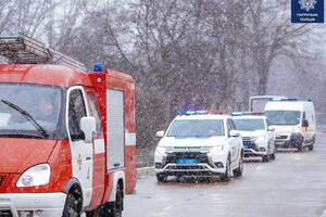 За несколько часов патрульные выписали 64 админматериала на водителей, которые не предоставляли дорогу спецтранспорту