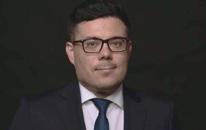 Думаю, "Схемы" выдали не всю информацию по Оману. Подача ОП в суд на "Схемы" похожа на заглатывание наживки. И потом будет пруф