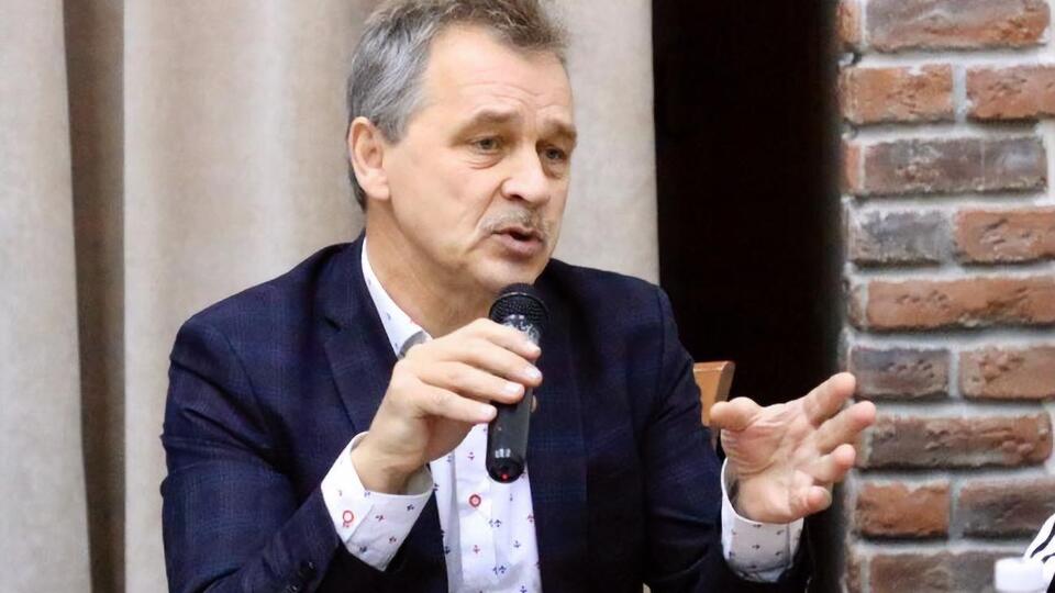 Лебедько (на фото) считает, что для Лукашенко суверенитет Беларуси – не ценность