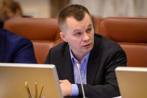 Милованов: Так нельзя говорить, у наших друзей эпидемия. Но то, что у них останавливается производство, – это для нас важно