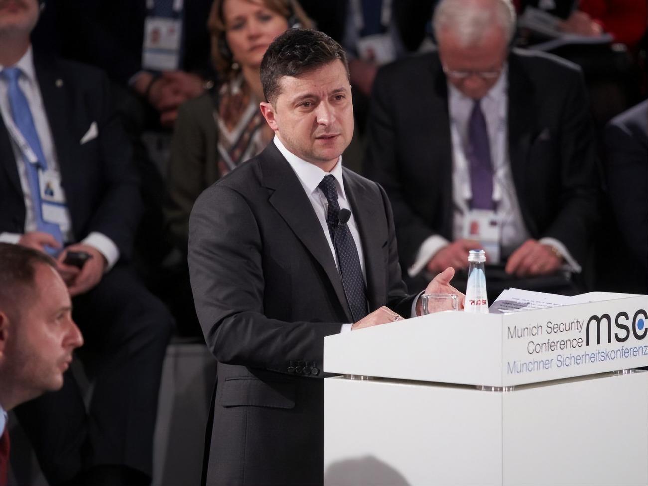 Зеленський: Наше бажання сьогодні &ndash; провести місцеві вибори на всій території України