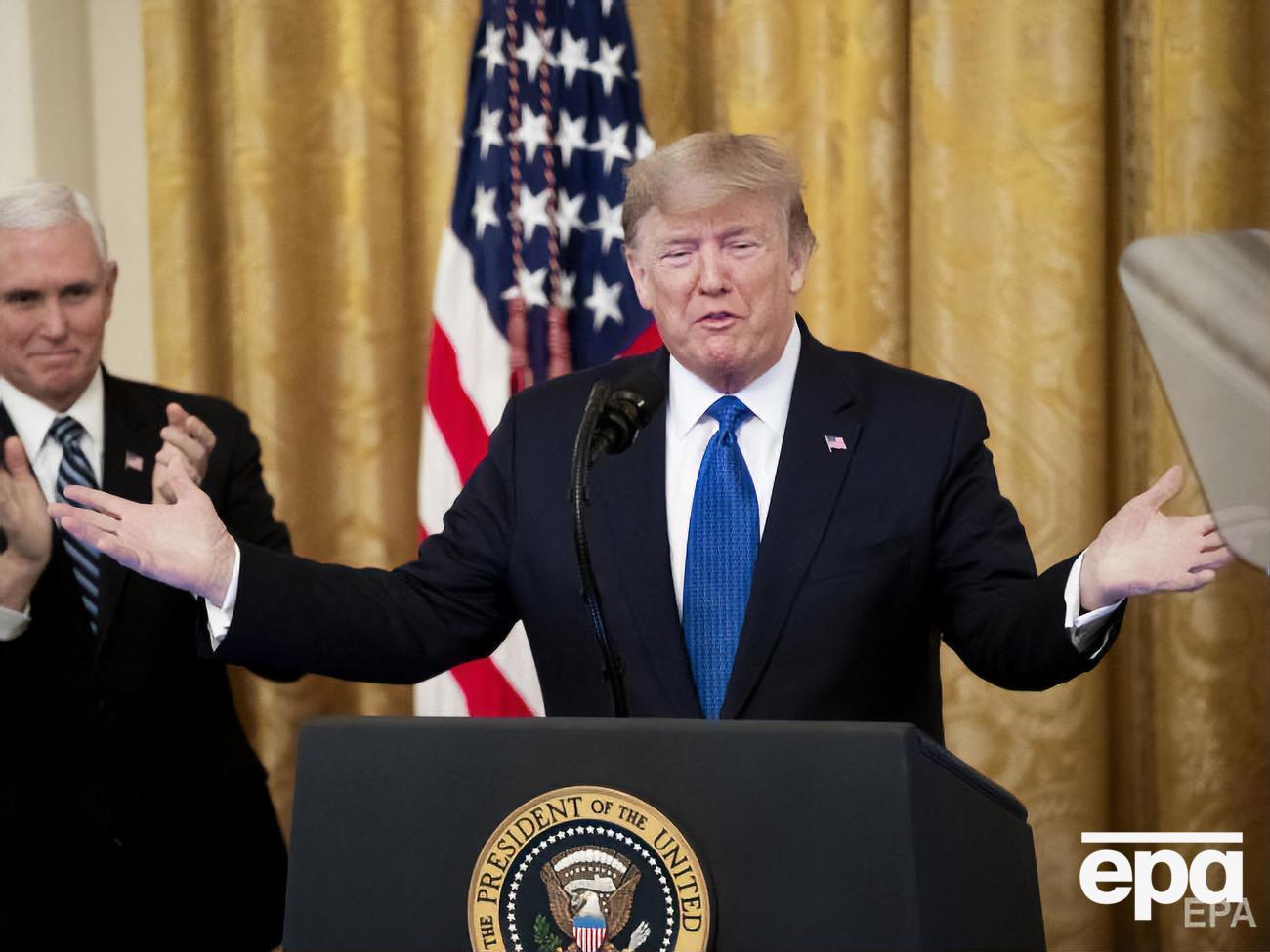 Трамп стал третьим президентом в истории США, которому объявили импичмент. Поводом для расследования стал его телефонный разговор с украинским президентом Зеленским