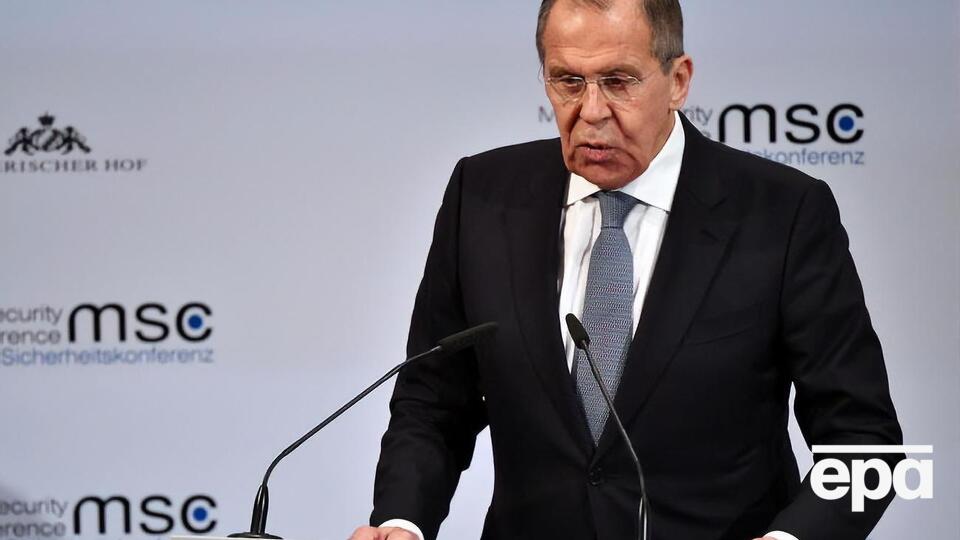 Лавров: У залізі відтворюють структуру протистояння холодної війни