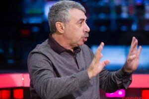 Комаровский: Ну как можно в цивилизованной стране, чтобы суперуважаемый олигарх безнаказанно обзывал дебилом министра?