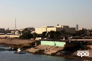 На территорию посольства США в Ираке попало несколько ракет