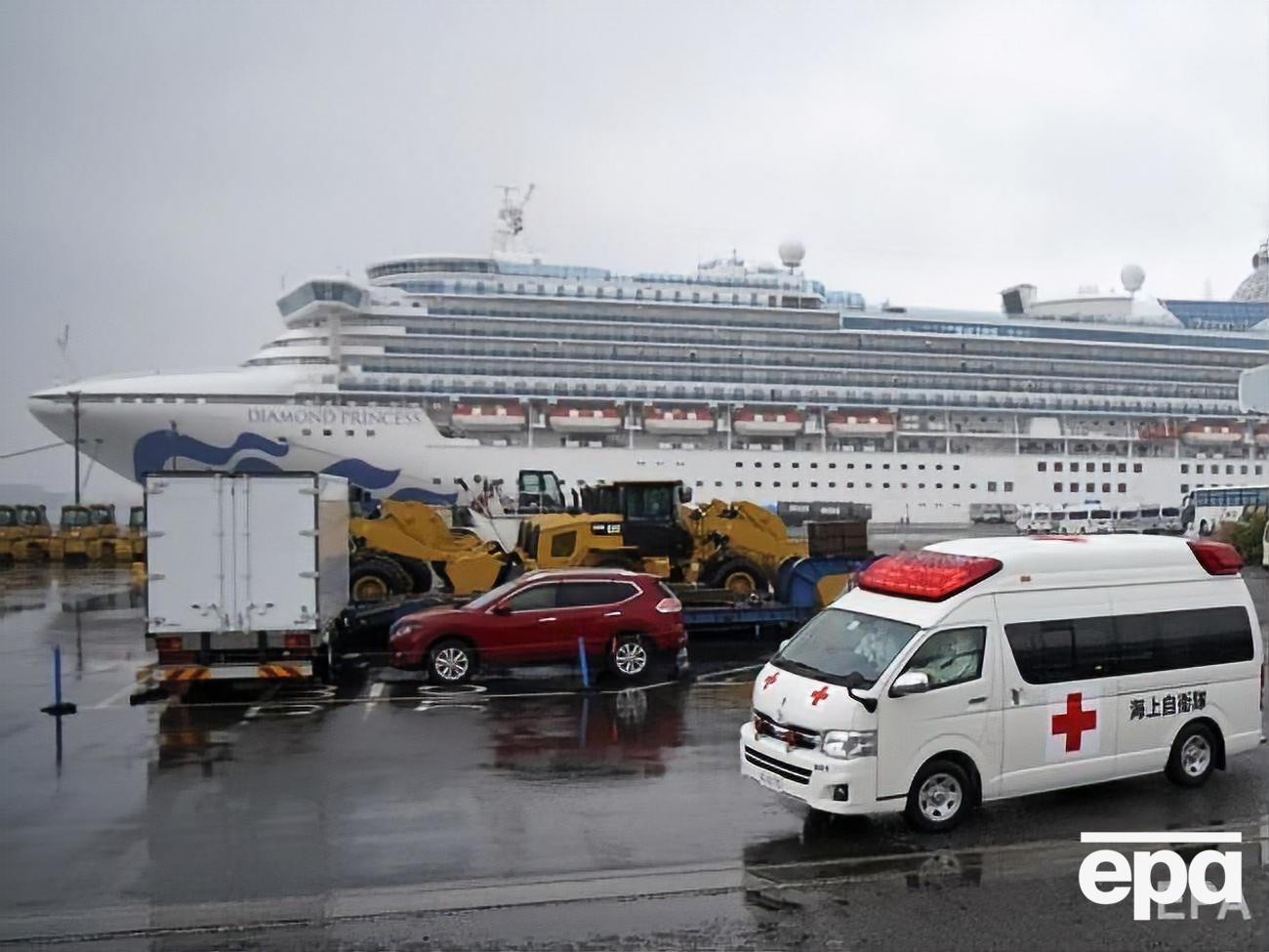 Дві країни евакуюють своїх громадян із лайнера Diamond Princess