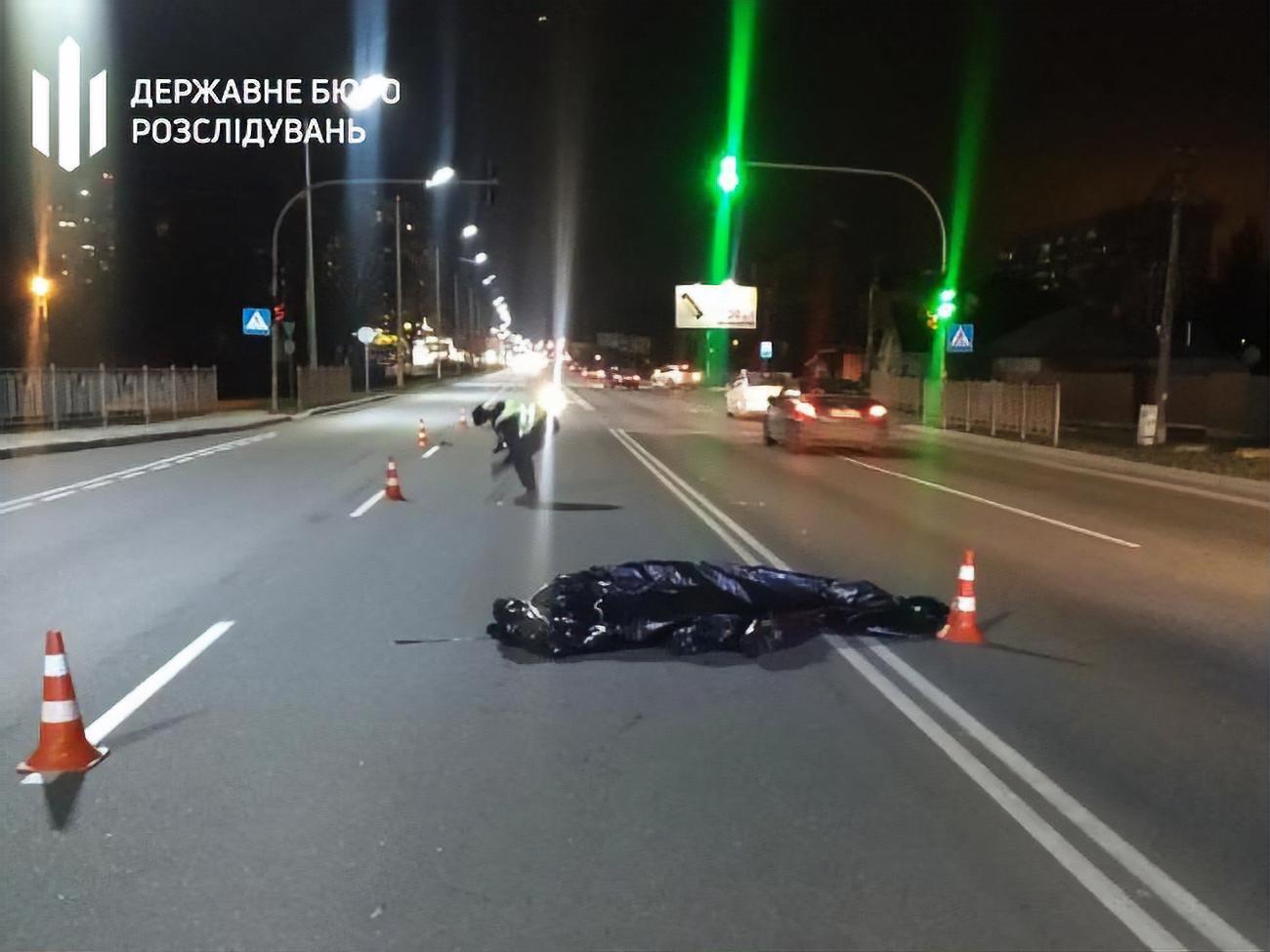 Один пішохід загинув на місці, другий дістав численні травми