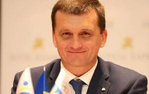 Левчук является президентом украинской федерации карате