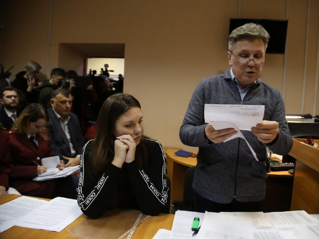 Во время судебного заседания в зале было много журналистов