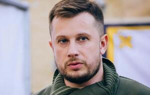 Андрій Білецький: Усе це веде до втілення в життя таємних домовленостей в Омані між довіреною особою Путіна і Зеленським