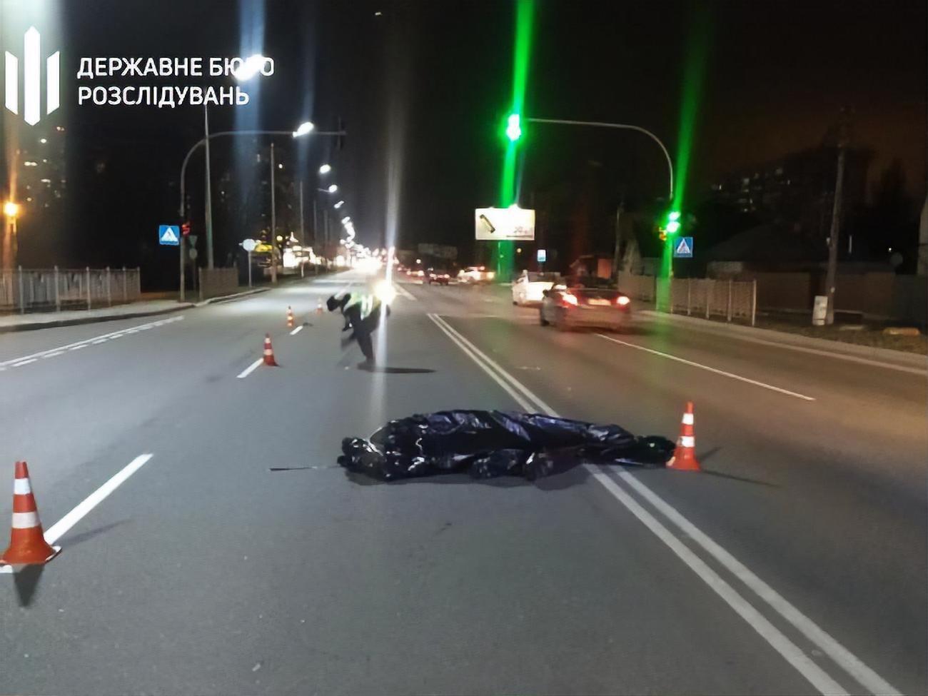 В результате ДТП один пешеход погиб, другой получил многочисленные травмы