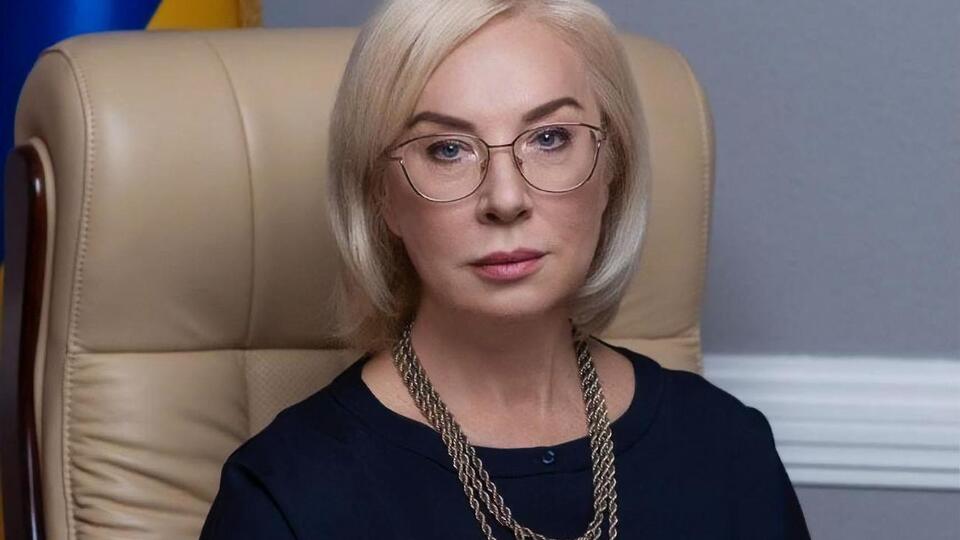 Денісова висунула вимогу надати повні анкетні дані, повідомити про підстави затримання і процесуальний статус затриманих громадян України
