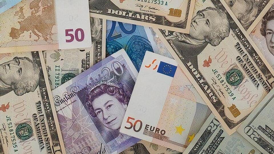 НБУ встановив курс валют на 18 лютого