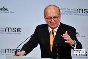 Ишингер просил не воспринимать план "12 шагов" чересчур серьезно