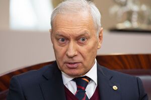 Загальна вартість 152 магазинів із товаром становить приблизно $300 млн, повідомив Буткевич