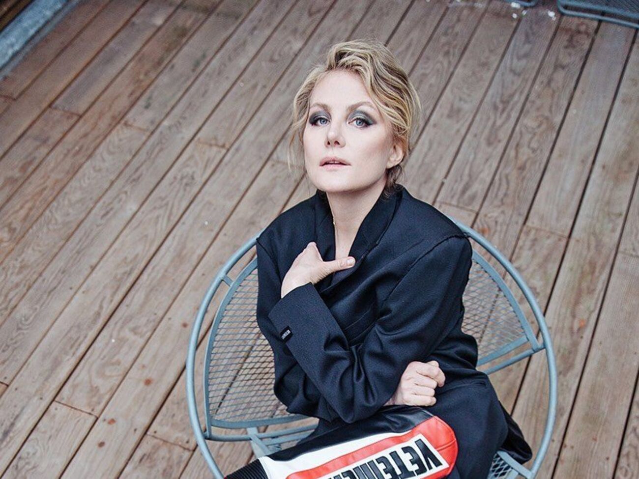 Литвинова: Думаю: чи можна вже почати пишатися "моєю фірмовою сутулістю" і вводити на неї тренд?