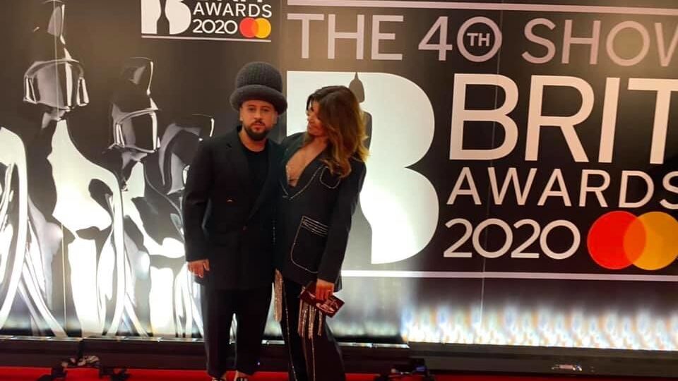 Monatik посетил церемонию премии Brit Awards 2020 вместе с женой Ириной