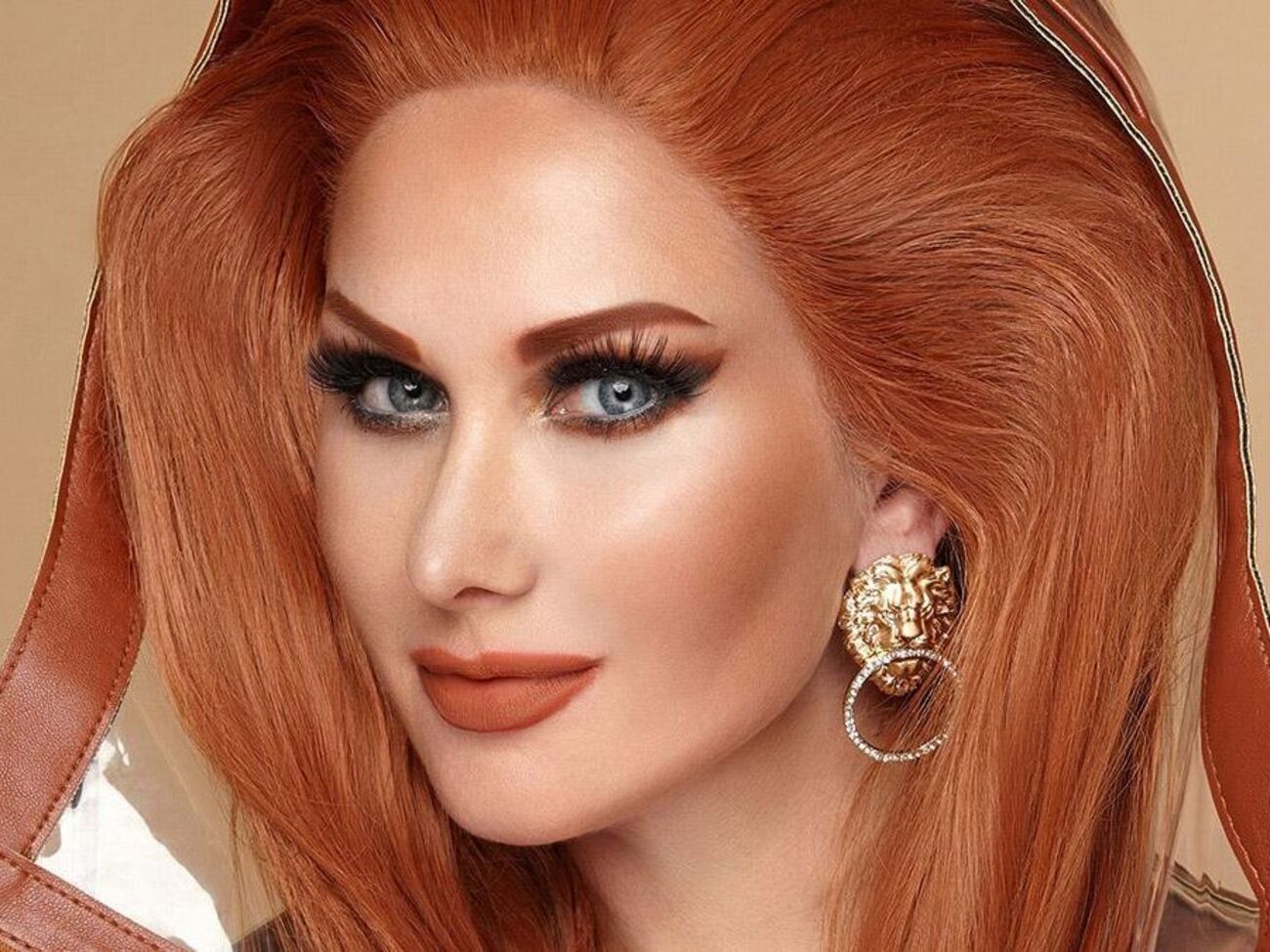 Бужинская: Ну очень женская песня о любви, которая может окрылять или убивать