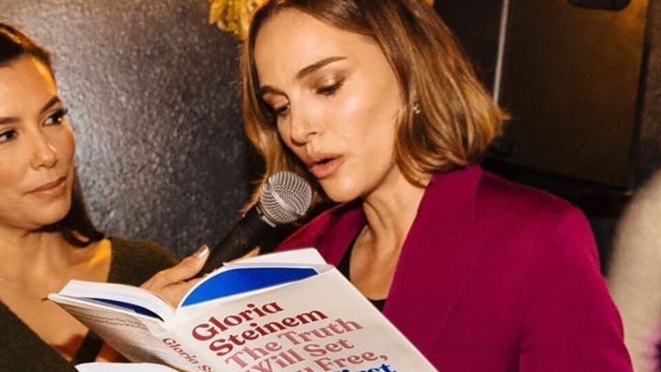 Актриса Натали Портман из читательницы переквалифицировалась в писательницу