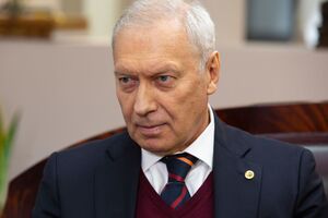 Буткевич: Госчиновник должен понимать, что он – для бизнесмена, а не бизнесмен – для него