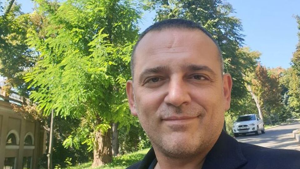 Бужанський пояснив, чому не встав під час хвилини мовчання за загиблими на Майдані