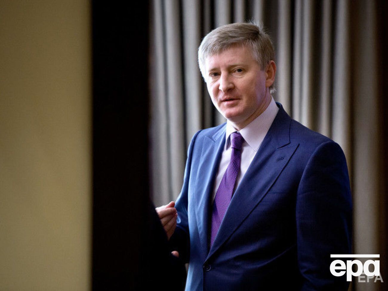 Ахметов стремится сблизиться с Зеленским, написала FT