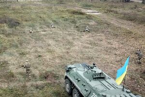 Украинские военные "адекватно ответили" на обстрелы боевиков, сообщили в штабе ООС
