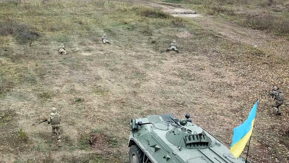 Українські військові "адекватно відповіли" на обстріл бойовиків, повідомили у штабі ООС