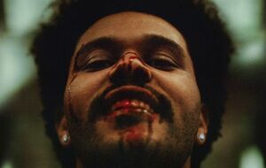 Трек The Weeknd супроводив знімком свого закривавленого обличчя