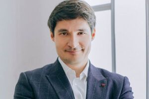 Майдановцы впервые применили оружие на 90-й день протестов, после того, как силовики убили 10 мирных граждан и сотни покалечили