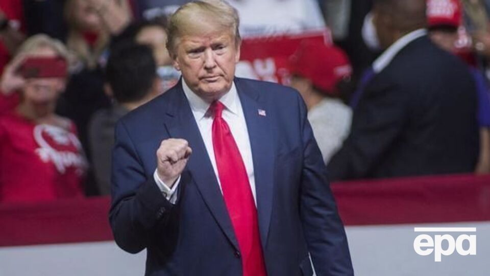 Захист Ассанжа заявив, що Трамп (на фото) пропонував йому помилування