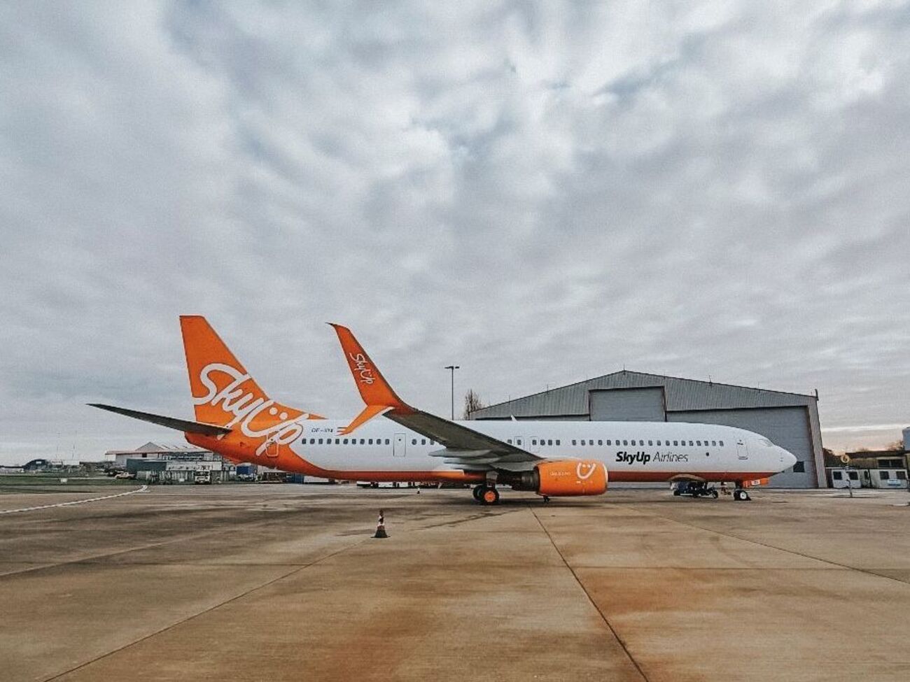 Евакуацією українців займалася авіакомпанія SkyUp