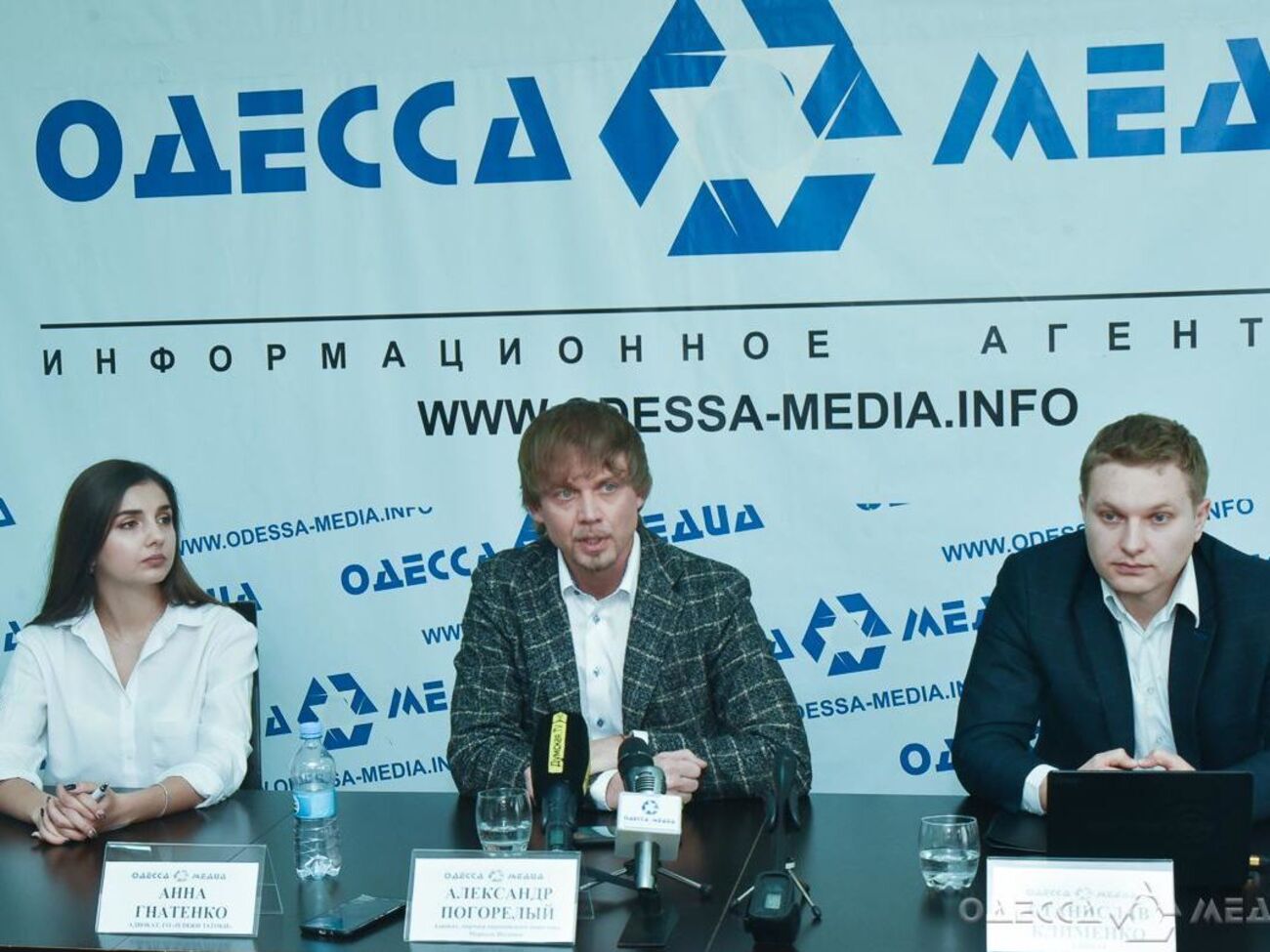 Юристи заявили, що завтра має відбутися таємна сесія селищної ради, де землю остаточно роздадуть у власність