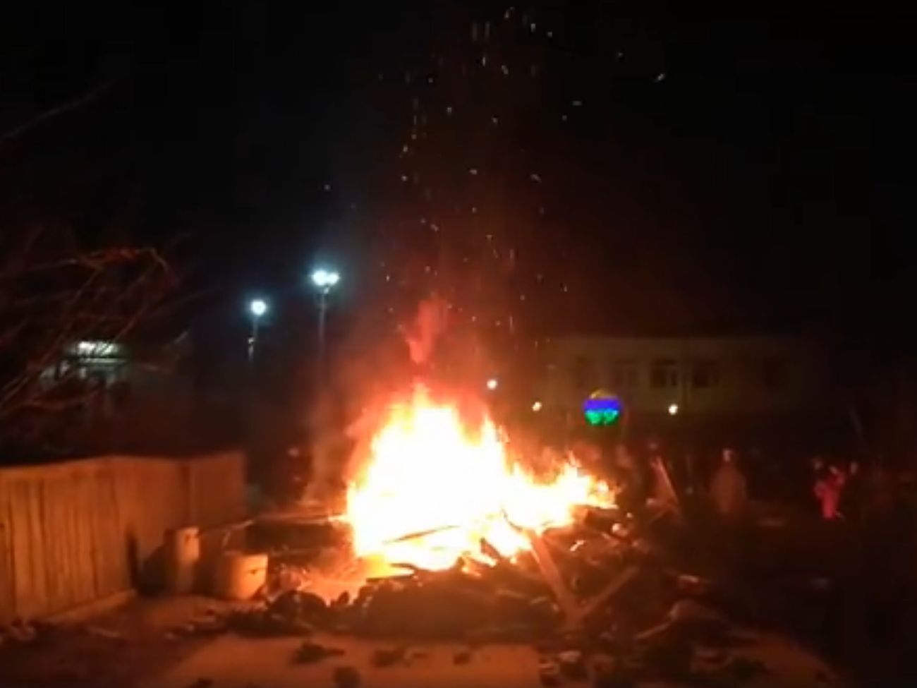 Місцеві протестували проти розміщення в їхньому селищі евакуйованих